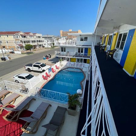 The Tramcar Motel Formerly The Aruba Motel Норт-Вайлдвуд Экстерьер фото